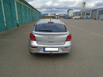 Chevrolet Cruze 1.6i 1.majitel ČR 99.000km - 4