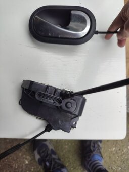 Renault grand scenic, pravé zadní dveře - 4