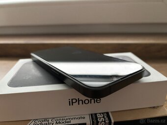 Iphone 15pro v TOP stavu záruka do 8.8.2027 - 4