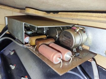 Funkční stereo zesik Supraphon NZC-130 - 4