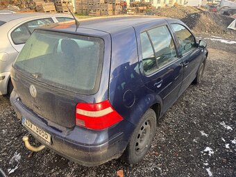 Golf 4 1.6fsi 81kw N.D. - 4