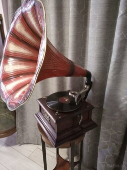Gramofon s troubou - 4