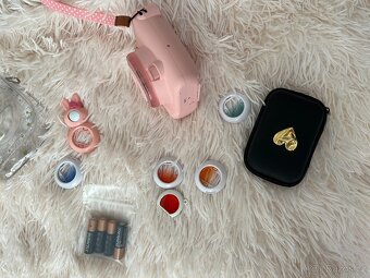 Instax Mini 9 Clear Pink + příslušenství - 4