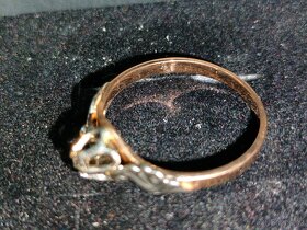 Zlaty damsky prsten Diamanty Rozmer 53 - 4