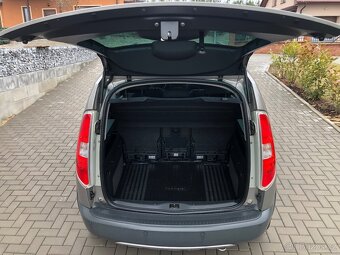 PRODÁNO Škoda Roomster Scout 1.6i 77kw,11/2008,Tažné - 4