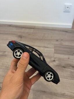 Maisto 1:24 modely aut Porsche 911 Carrera + Corvette - 4