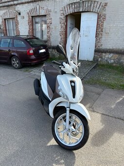 Piaggio Medley 125 - 4