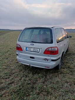 Ford Galaxy - 4