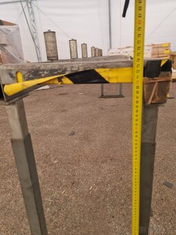Válečkový dopravník Bomar 200cm s bočními válečky - 4