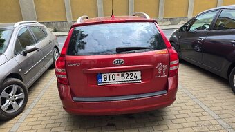 Kia ceed 2008 1.6crdi 85kw - 4