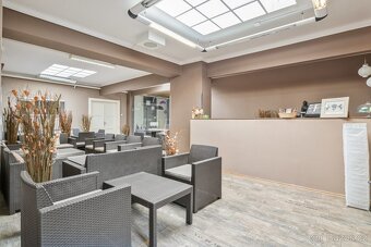 Univerzální prostor s přirozenou klientelou - 4