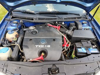 Volkswagen Golf 1.9. TDI - 4