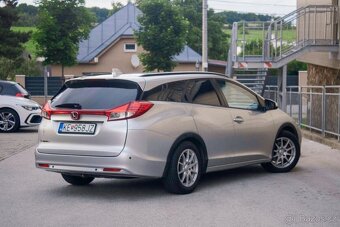 Honda Civic 1.8 i-VTEC Comfort - 4