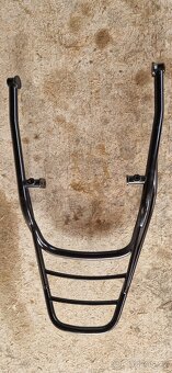 Nosič na Moto Guzzi V7 - 4