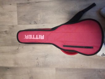 Elektroakustické ukulele Dimavery s obalem - 4