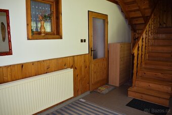 Prodej domu 320 m2 s pozemkem 1491 m2 v Radešově u Čestic - 4