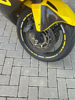 Honda CBR 600 F1 sport - 4