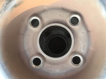 Plechové disky 14”-4x100 s letním pneu-185/55 R14 - 4