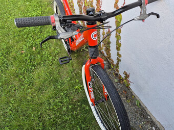 Kolo Cannondale Super-V café racer - 4