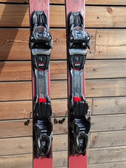 Exkluzivní dámské švýcarské lyže ANAVON ARX, 150cm, 24/25 - 4