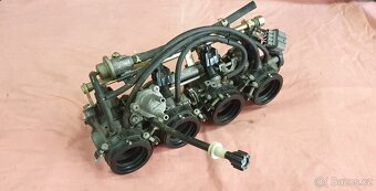Honda CBR 900RR SC 44 - 4
