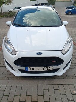 Ford fiesta - 4