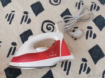 Napařovací žehlička Stream Iron - 4