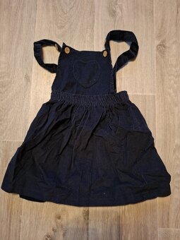 Dívčí oblečení cca 3 roky - 4