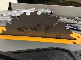 Stolní pila DeWALT DWE 7492 - 4