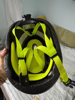 Dětská cyklistická helma 500 žlutá - 4