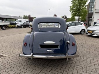 Citroën Traction Avant 11BN z roku 1955 - 4