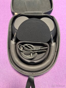 Sluchátka Sony WH-1000XM5 - 4