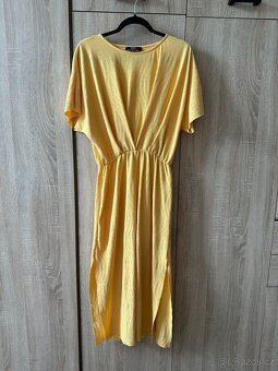 Midi žluté šaty - 4