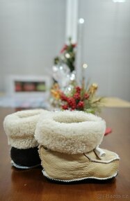 Set kožené rukavičky a botky s ovčí vlnou - 4