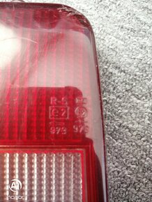 Stínidla zadních světel (levé i pravé) na Peugeot 205 Junior - 4