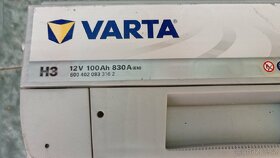 Varta 100ah 830a nová - 4