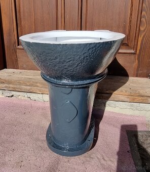 Starožitný záchod WC LITINA , bunkr - 4