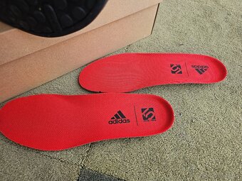 ADIDAS Five - 4