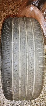 Letni pneu 235/45 R18 Bravuris - 4