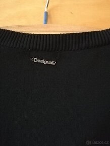 Dámské svetrové šaty zn. Desigual vel. M - 4