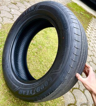 Nové letní pneu Goodyear EfficientGrip 2 SUV 215/60 R17 96H - 4