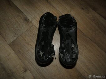 Kopačky Adidas PREDATOR, vel 40 - 4