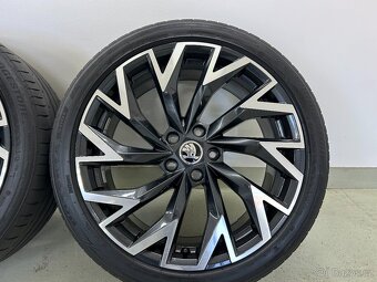 letní originál sada Škoda Superb IV Helix 19" 5x112 - 4
