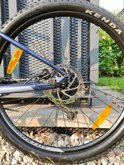 Scott Contessa Active 40 (2022), kola 27,5" - 4