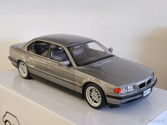 BMW E38 750 1:18 Ottomobile - 4