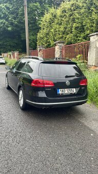 VW Passat B7 2.0 TDi 103kW DSG Highline - 4