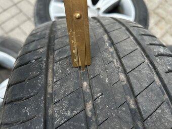 Alu kola Dodge Challenger 235/55/18 - 4