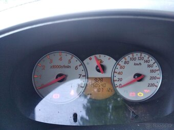 Nissan Micra Cabrio - 4