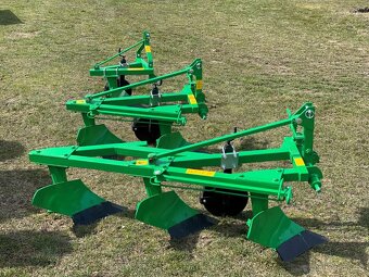 Dvouradličný pluh za malotraktor - 4