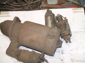 Motor Trabant + převodovka - 4